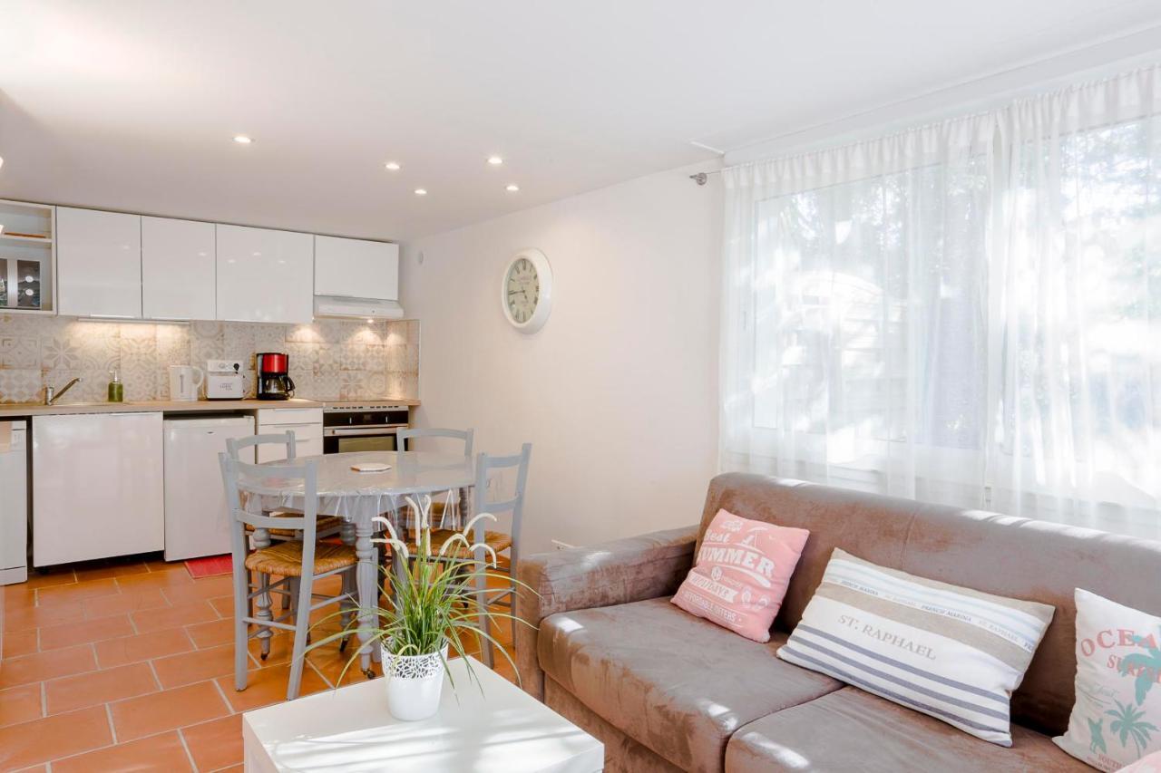 L'Olivier - Climatise Appartement 4 Pers Plus Bebe - 2 Pieces Proche Mer Saint-Raphaël 외부 사진